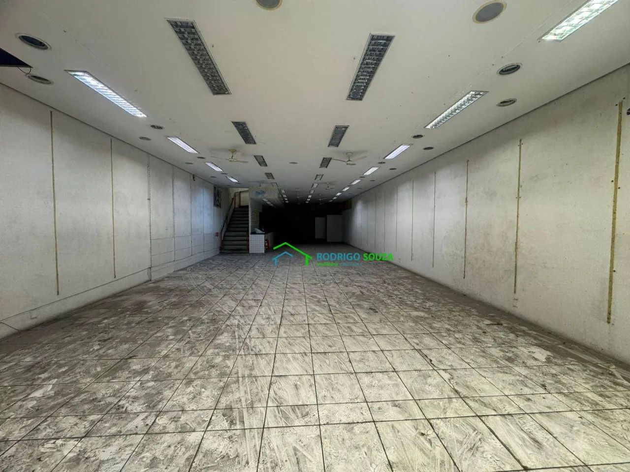 Prédio á venda ou Locação no Centro de Carapicuíba/SP - Foto 3