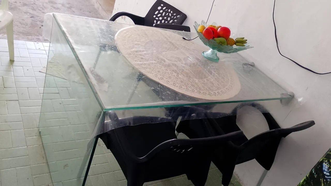 Mesa de vidro com 4 cadeiras venda  - Foto 2