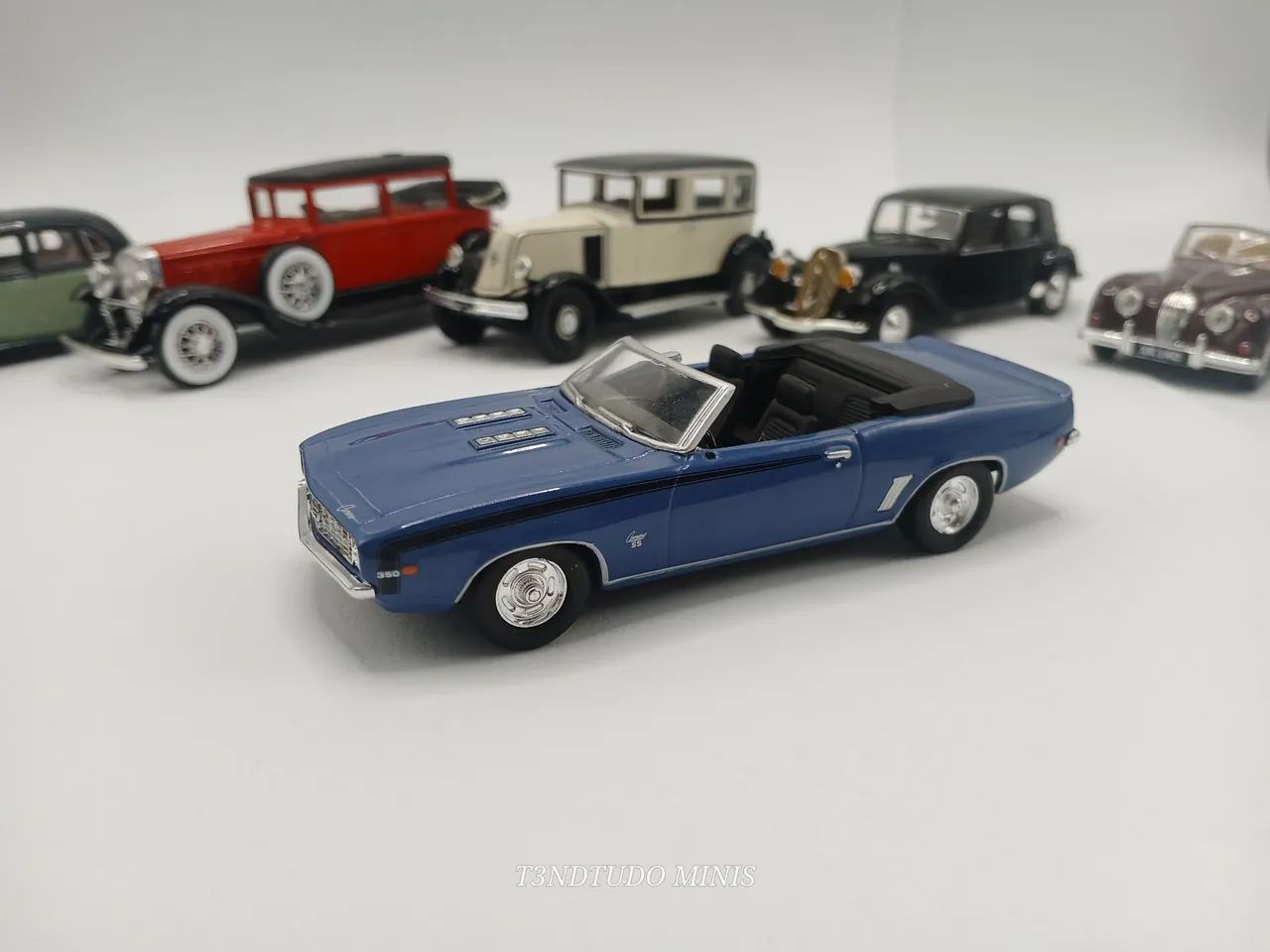Miniaturas de carros antigos 