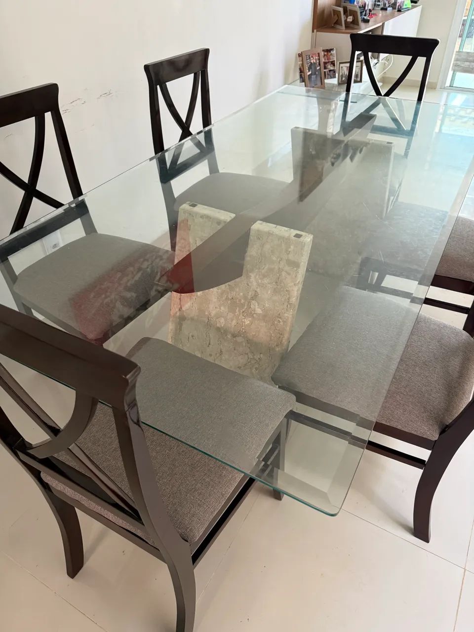 Mesa 6 lugares com base de Travertino Bege 2x1