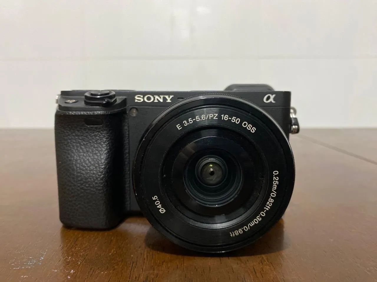 Câmera Sony Alpha A6400 
