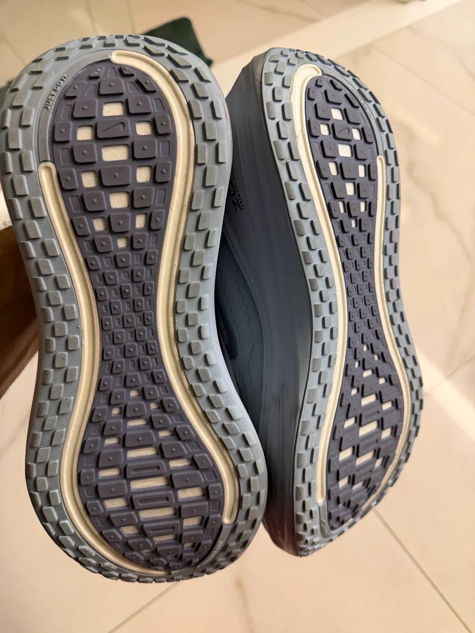 Nike vomero plus - Foto 3
