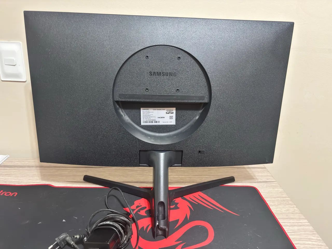 Só venda! Monitor 29 polegadas IPS Samsung UR55 (modelo: LU28R550UQLMZD) UHD - Foto 3