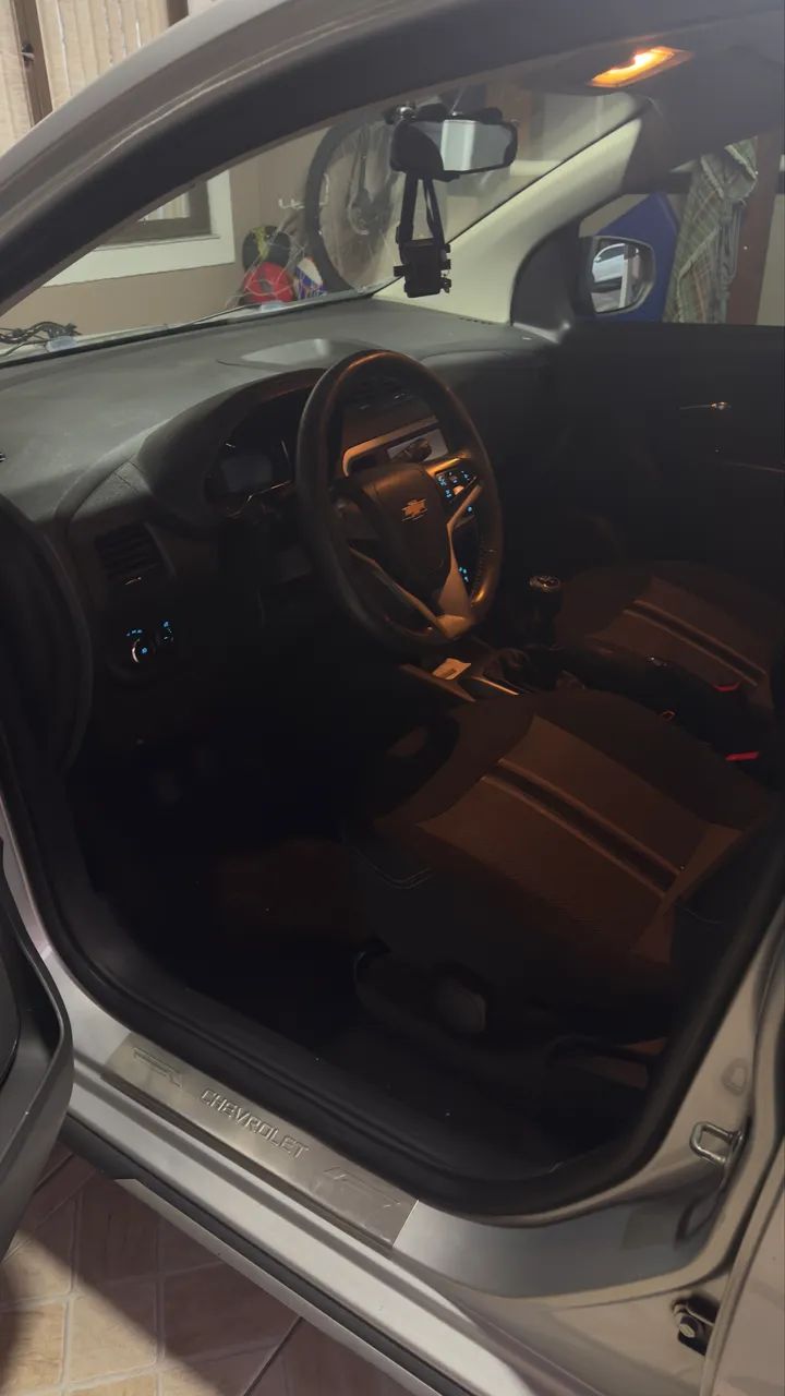 Chevrolet Spin SPIN ACTIV 1.8 8V Econo. Flex 5p Mec. 2015
