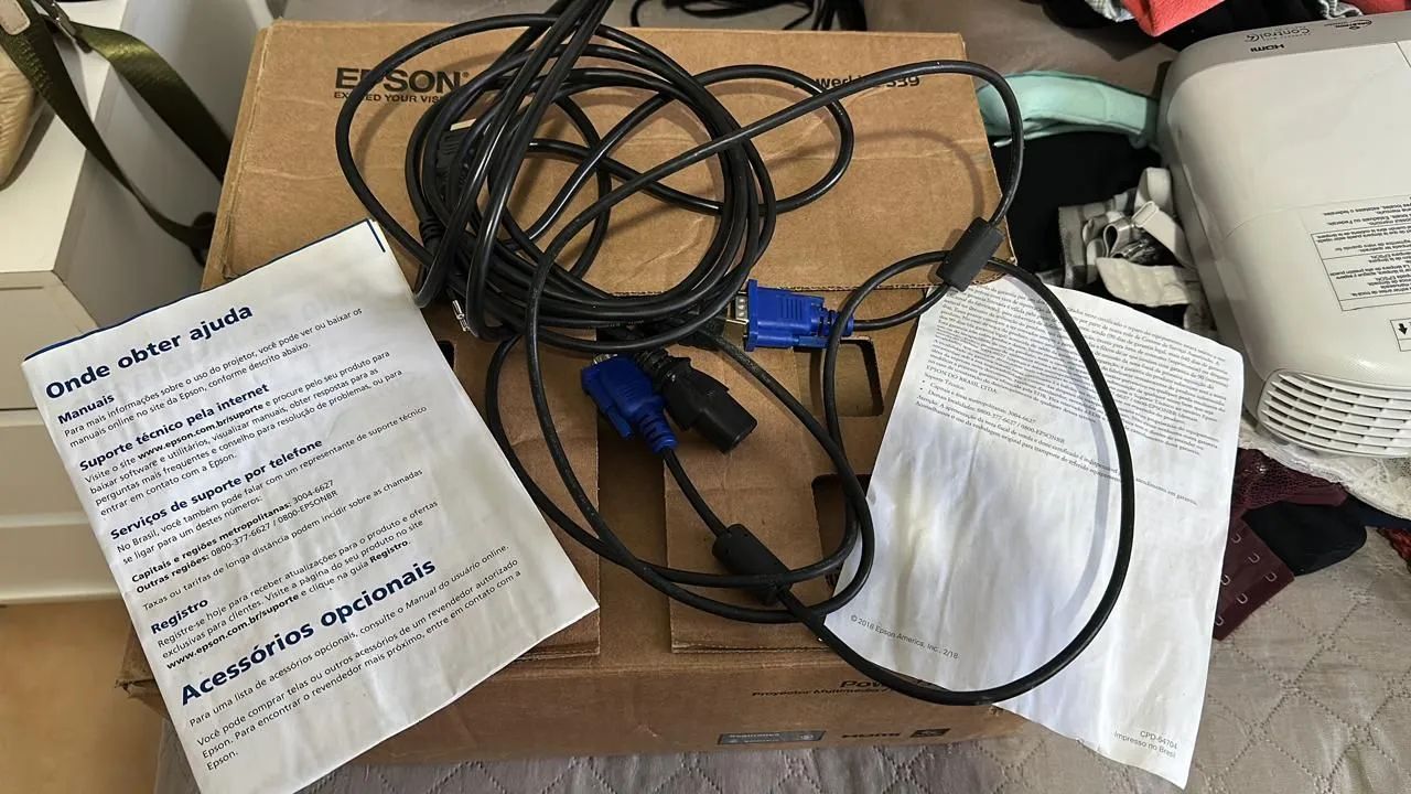 Projetor epson powerlite s39 projector - Foto 4