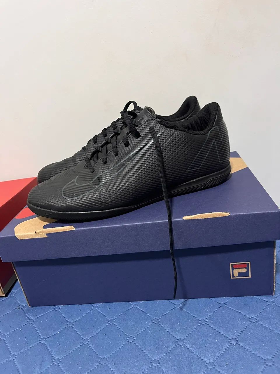 Chuteira Futsal Nike Mercurial Vapor 16 Club TAM 41 - Calçados