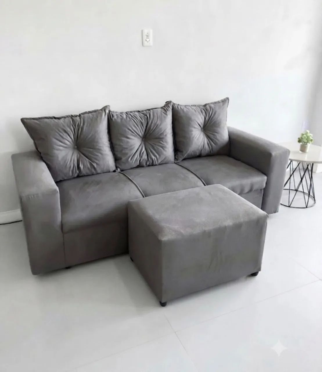 Sofá 3 Lugares Novo