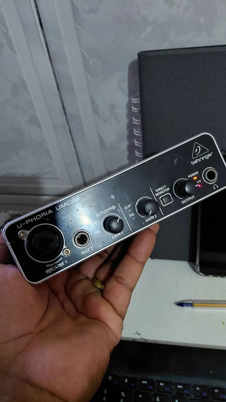 Placa de audio Beringher UmC 22 - Foto 4