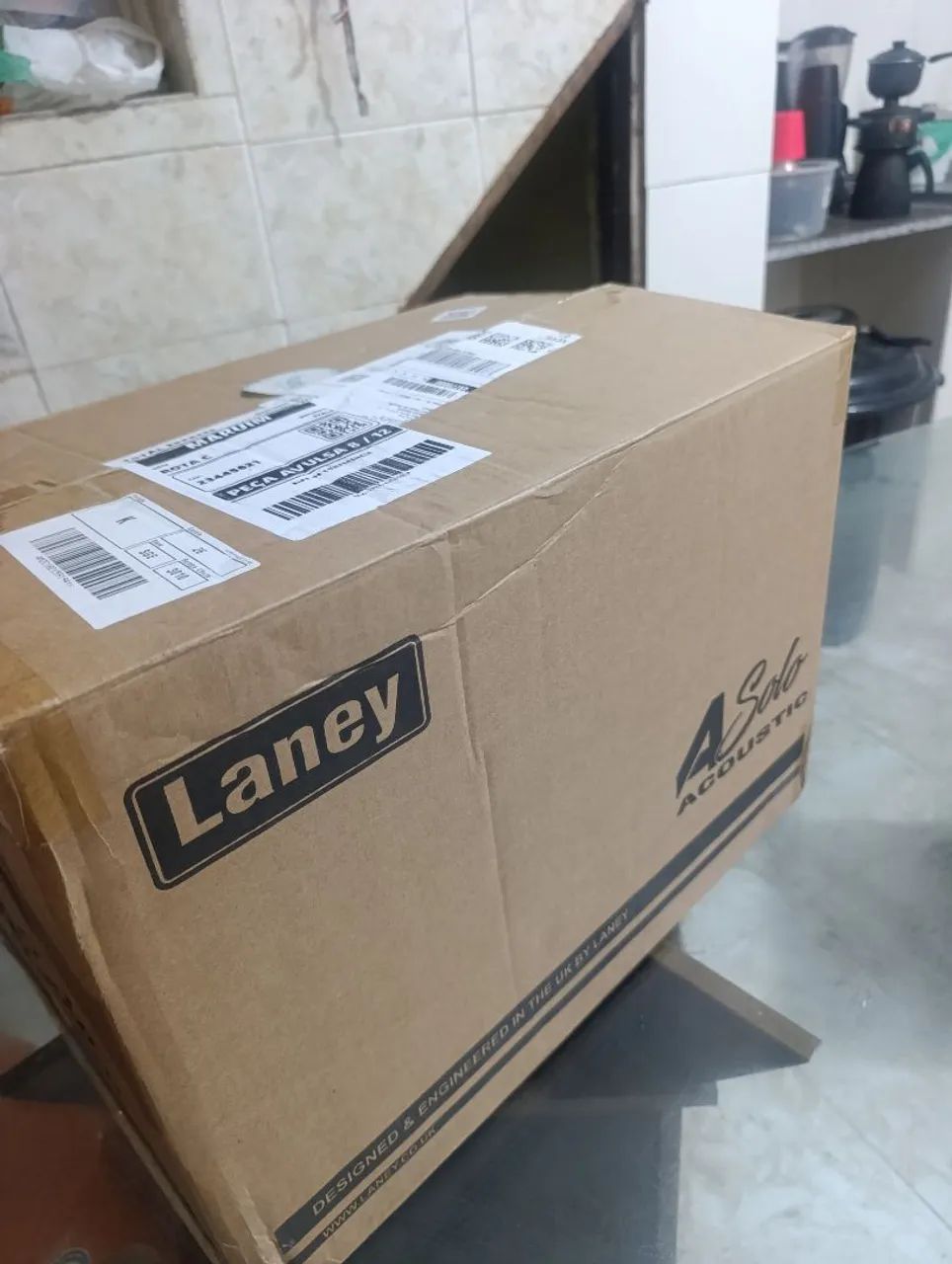 Amplificador Laney 60w NOVO, na caixa