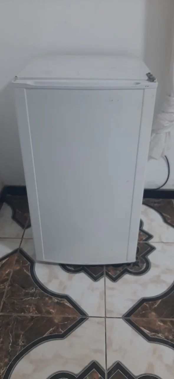 Frigobar Electrolux 122L - Foto 5