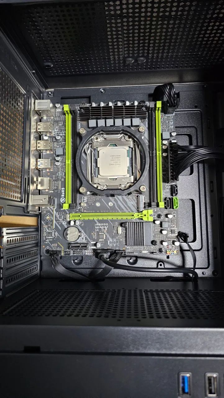 Kit placa mãe + processador Xeon 2680 v4 x99