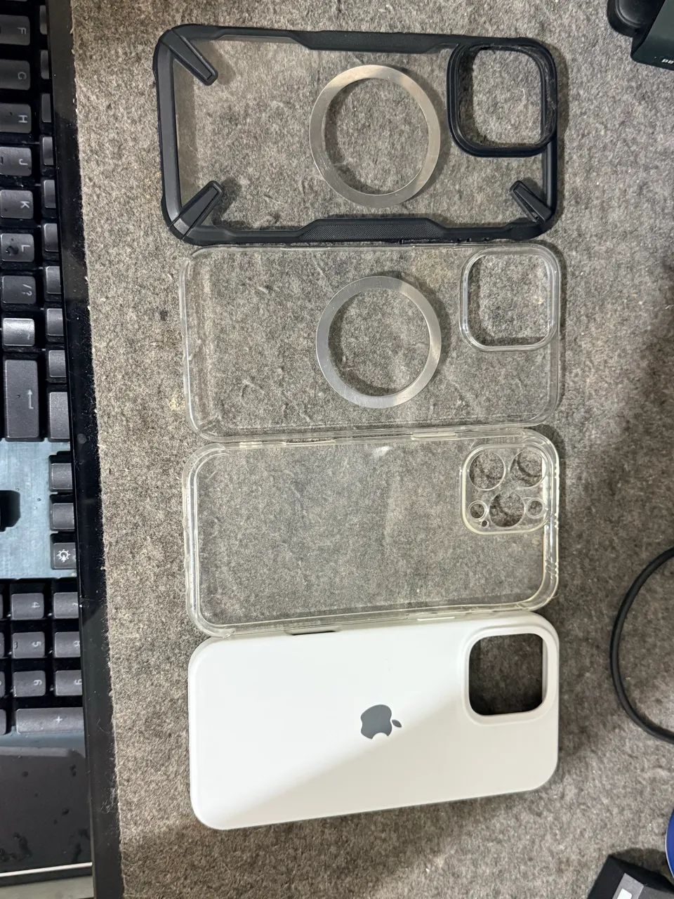 Cases (capinhas) 16 Pro Max novíssimas, algumas sem uso  - Foto 2
