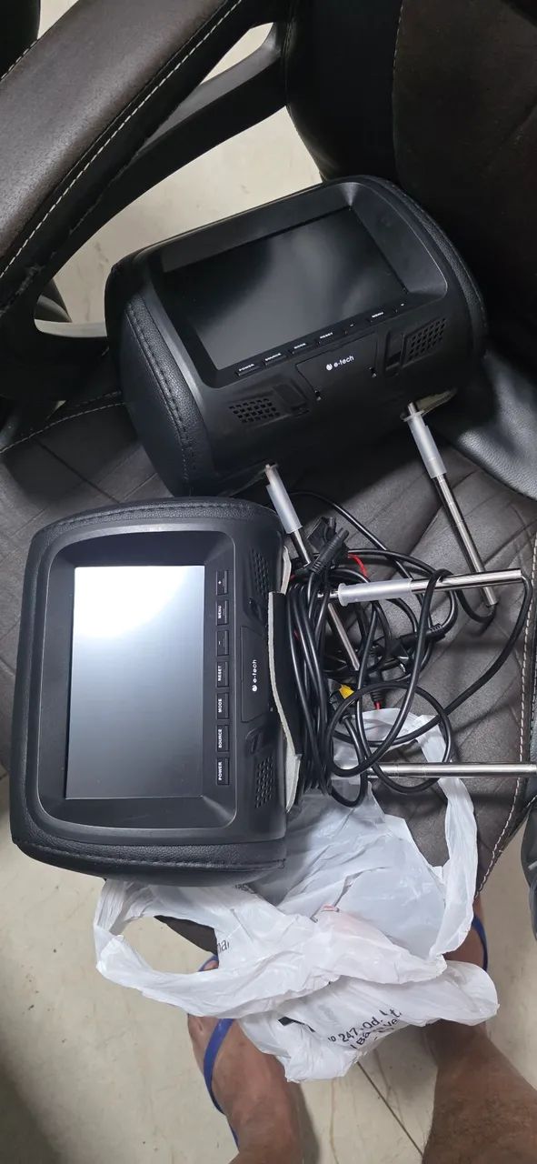 encosto de cabeça de carro com  DVD  E-TECH  - Foto 4