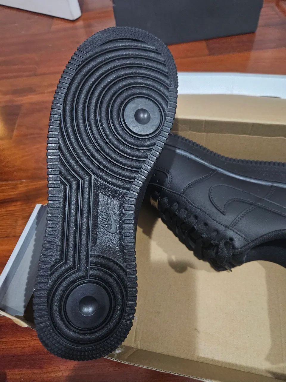 Tenis Nike Air Force preto  - Foto 3