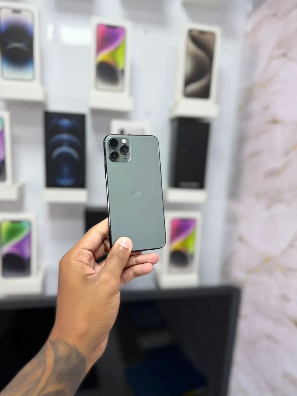 IPHONE 11 PRO  - 64GB VERDE ?1.399 - Foto 3