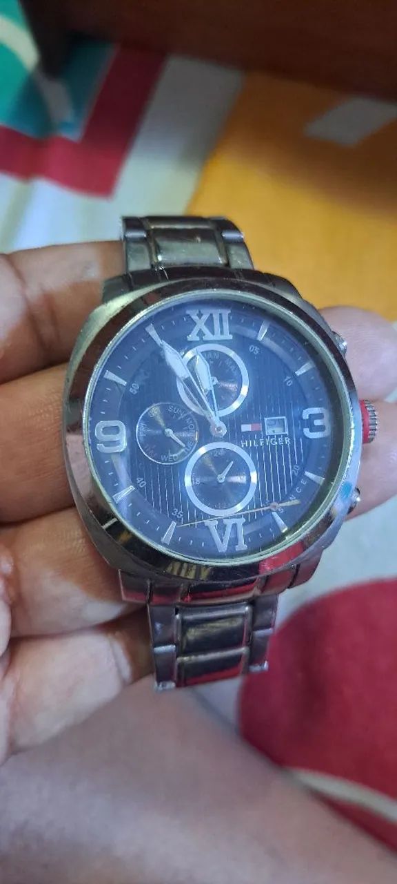 Vendo RELÓGIO Tommy Hilfiger.. cronografo..ORIGINAL 