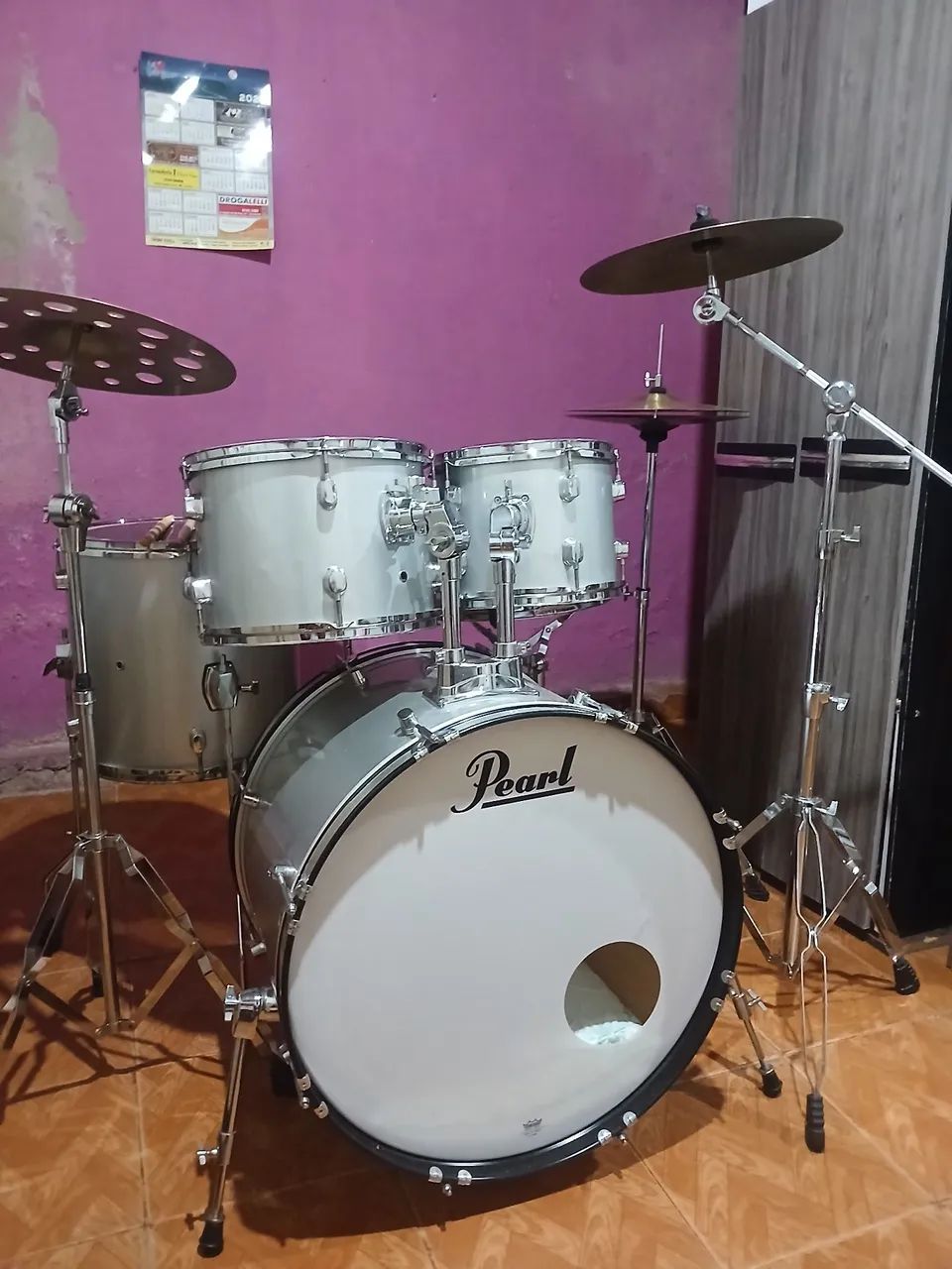Vende- se bateria completa