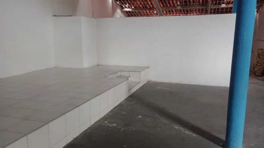 Galpão/Depósito Amplo com ótima localização. - Foto 3