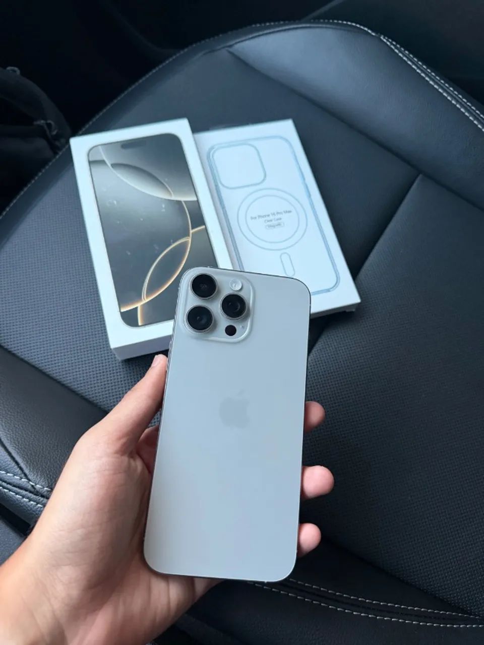 iPhone 16 Pro Max 256GB | Zerado | 98% Bateria - Acessórios de