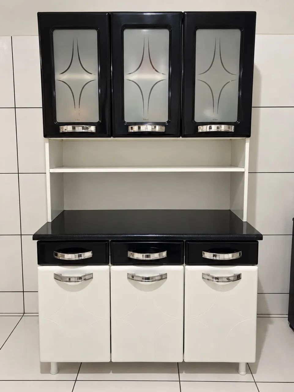 Armário de Cozinha Completo - R$ 550