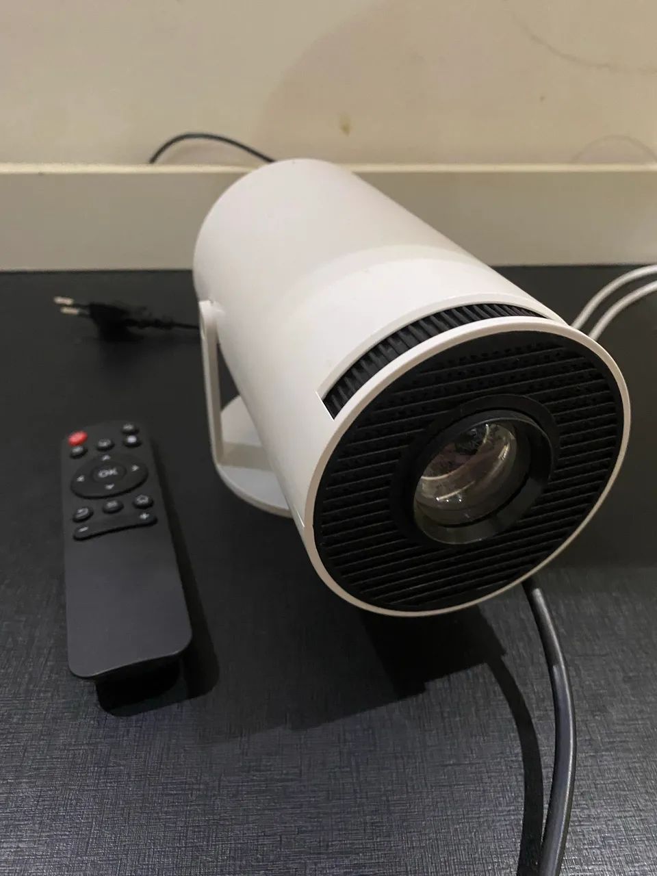 Projetor HY300