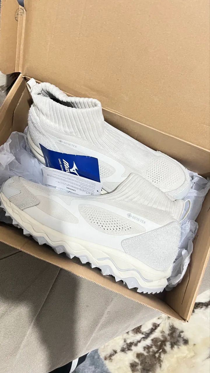 Mizuno Gore tex - Calçados Esportivos - Maracanã, Colombo