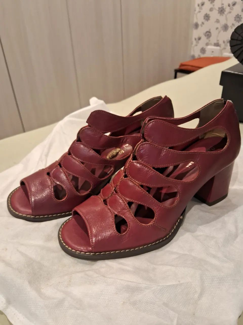 Sapato de couro 