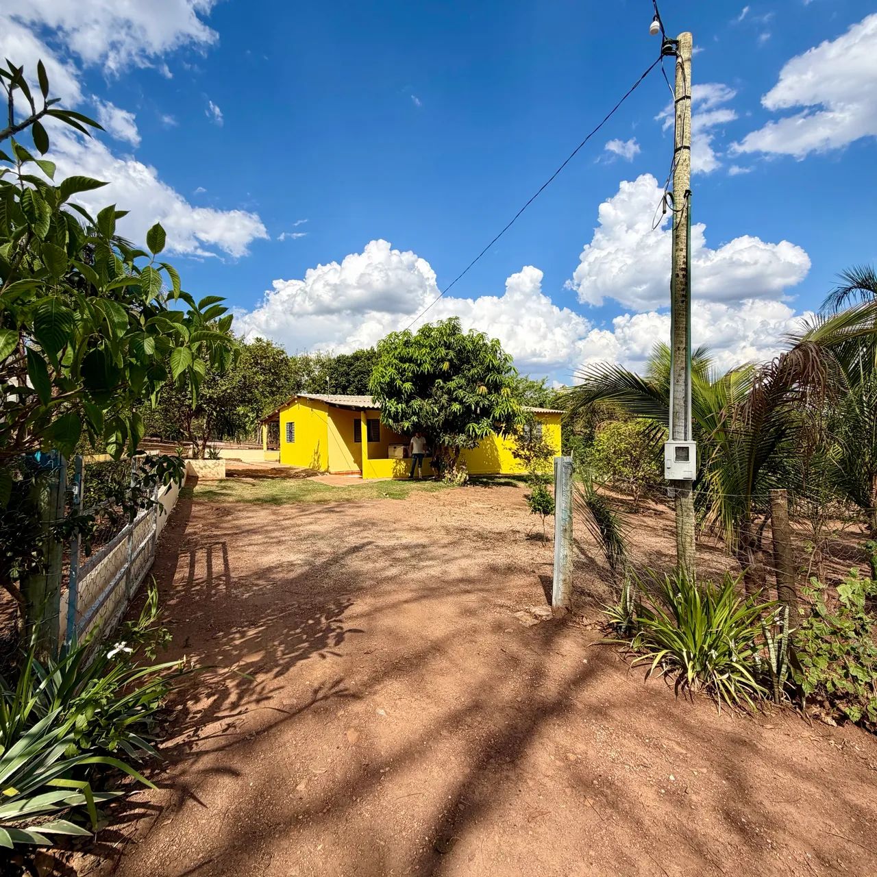 Chácara 3.200m2 a 30 km de Goiânia-GO