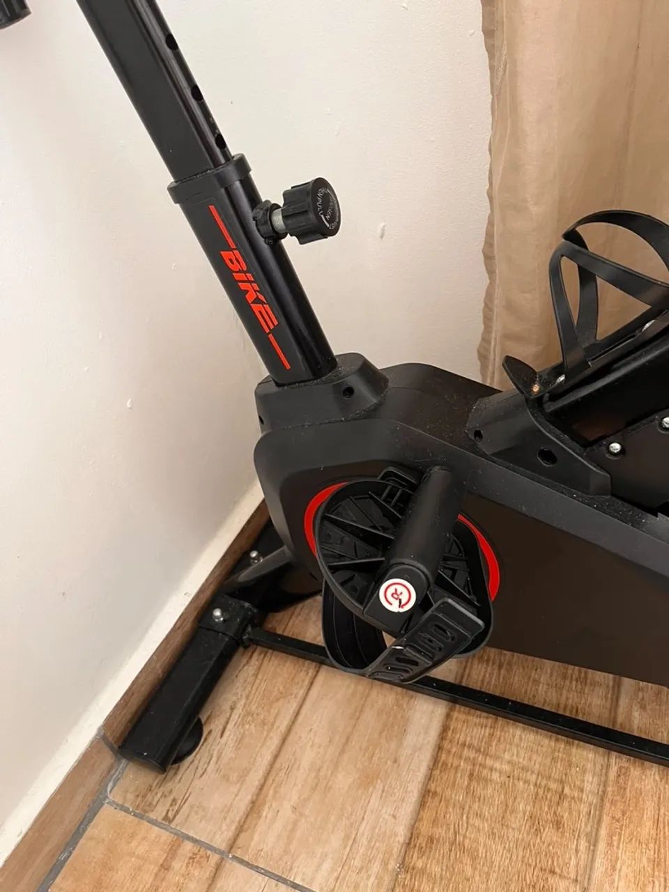 Bicicleta ergométrica  - Foto 4