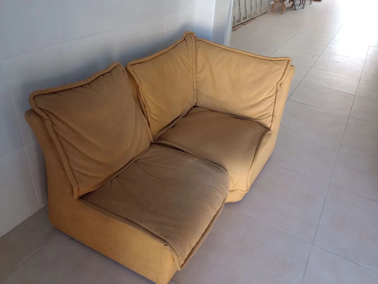 Duas poltronas que juntas formam um sofá de 2 Lugares. - Foto 3