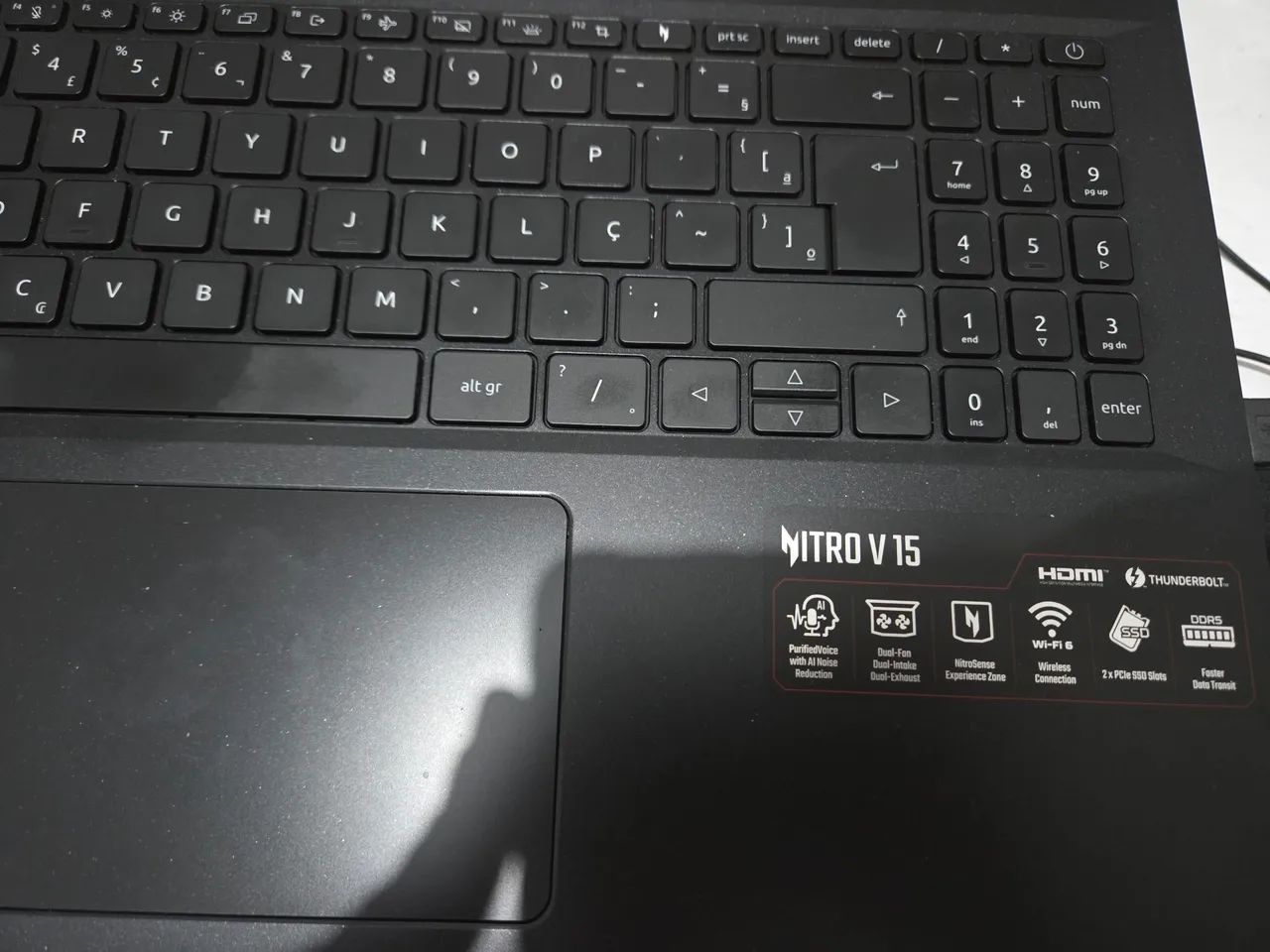 Acer Nitro V15 i5 + Rtx 4050 6GB - Foto 2