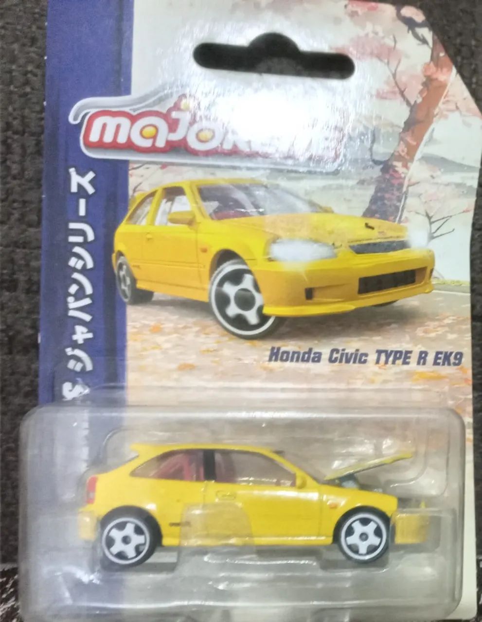 miniatura majorette