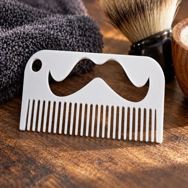 Pente de Barba em Formato de Chaveiro