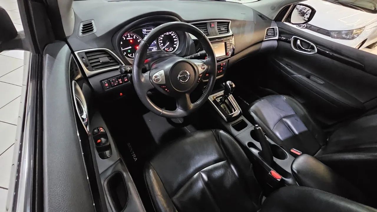 Nissan Sentra SL 2.0/ 2.0 Flex Fuel 16V Aut. 2018 - Foto 7