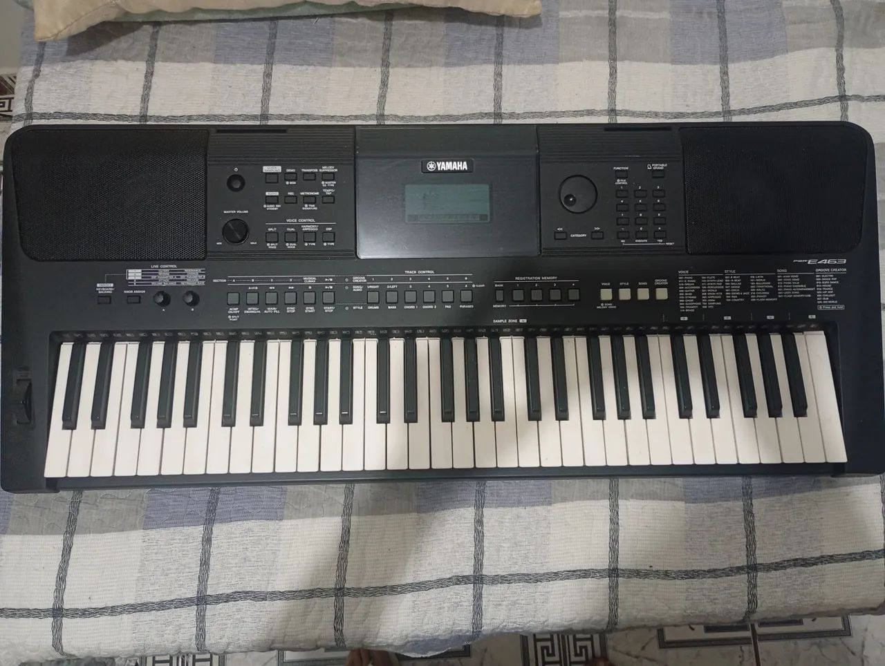 Teclado Yamaha E-463 - Foto 3
