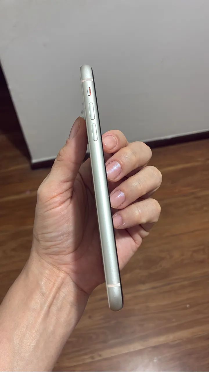 iPhone 11 64g - Foto 4