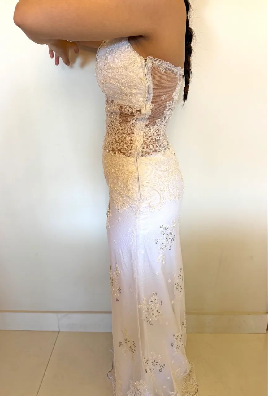 Vestido de Noiva bordado e com renda - Foto 4