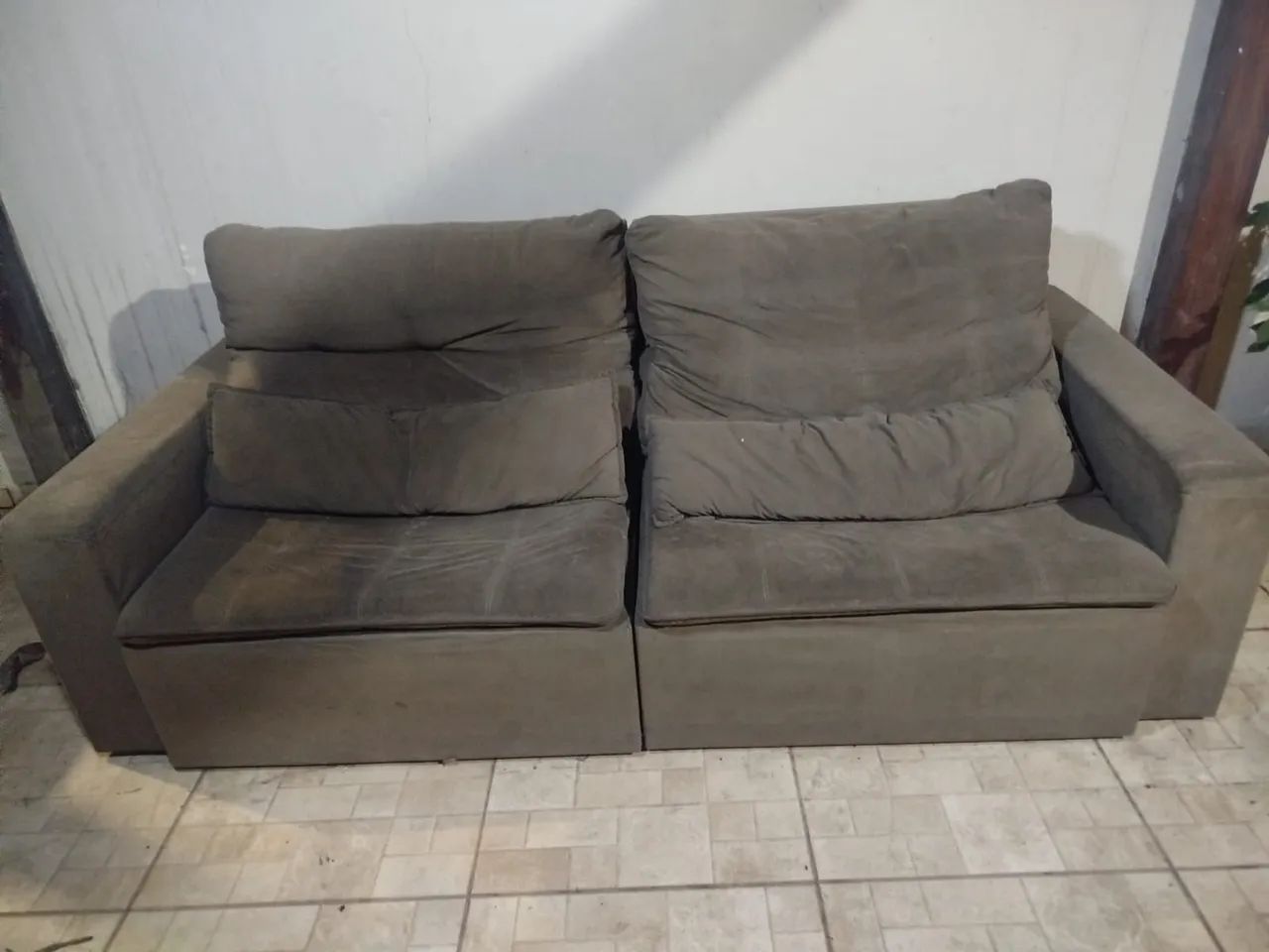 Sofá retrátil 2 lugares  - Foto 4