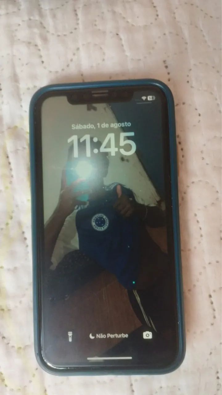 Vendo esse celular 