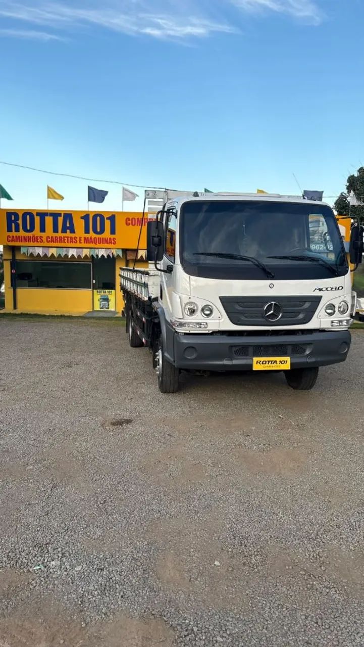 MB ACCELO 815 2013 - EXCLUSIVIDADE  - Foto 2