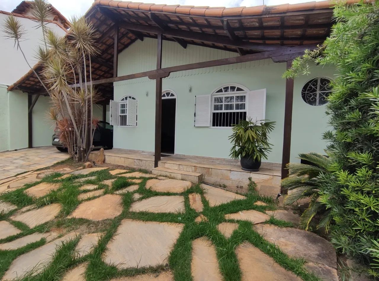 Casa com 5 quartos para alugar em Belo Horizonte - Foto 2