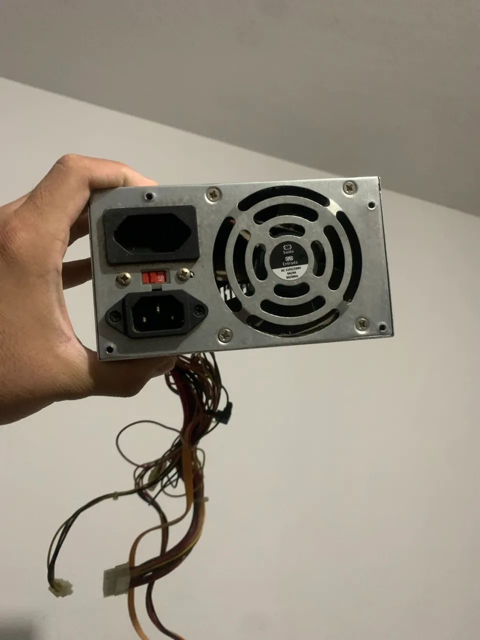 fonte de alimentação de computador (padrão ATX)
