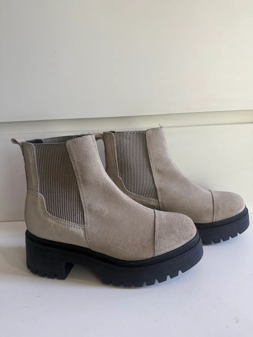 Bota Usaflex Tamanho 37 - Foto 2