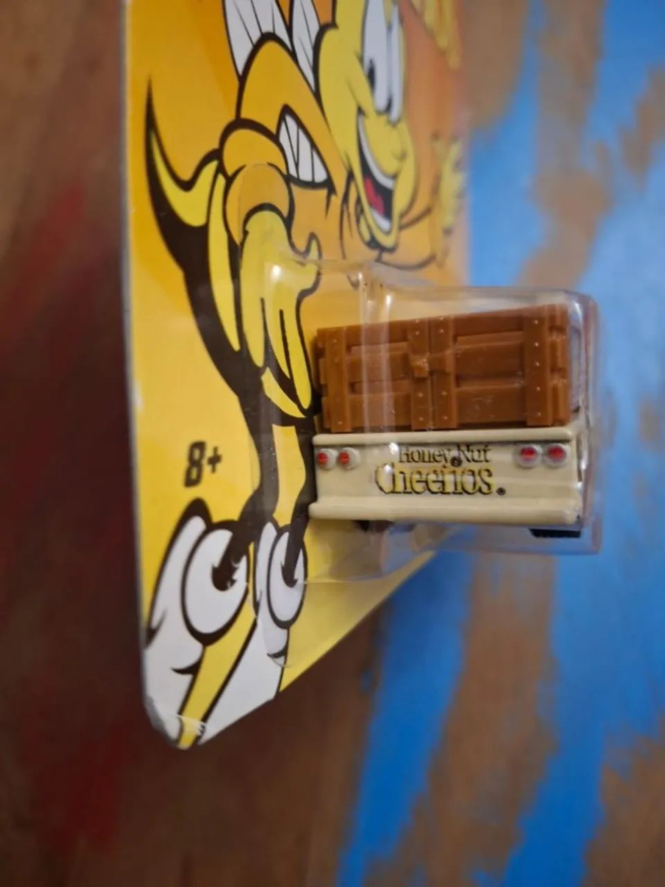 Hot Wheels Premium Honey Nut Cheerios 51 Gmc C.O.E  - Foto 4