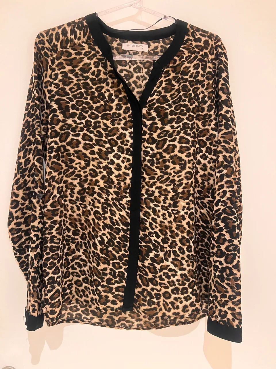 Camisa da Zara - estampa onça - tamanho M - Foto 2