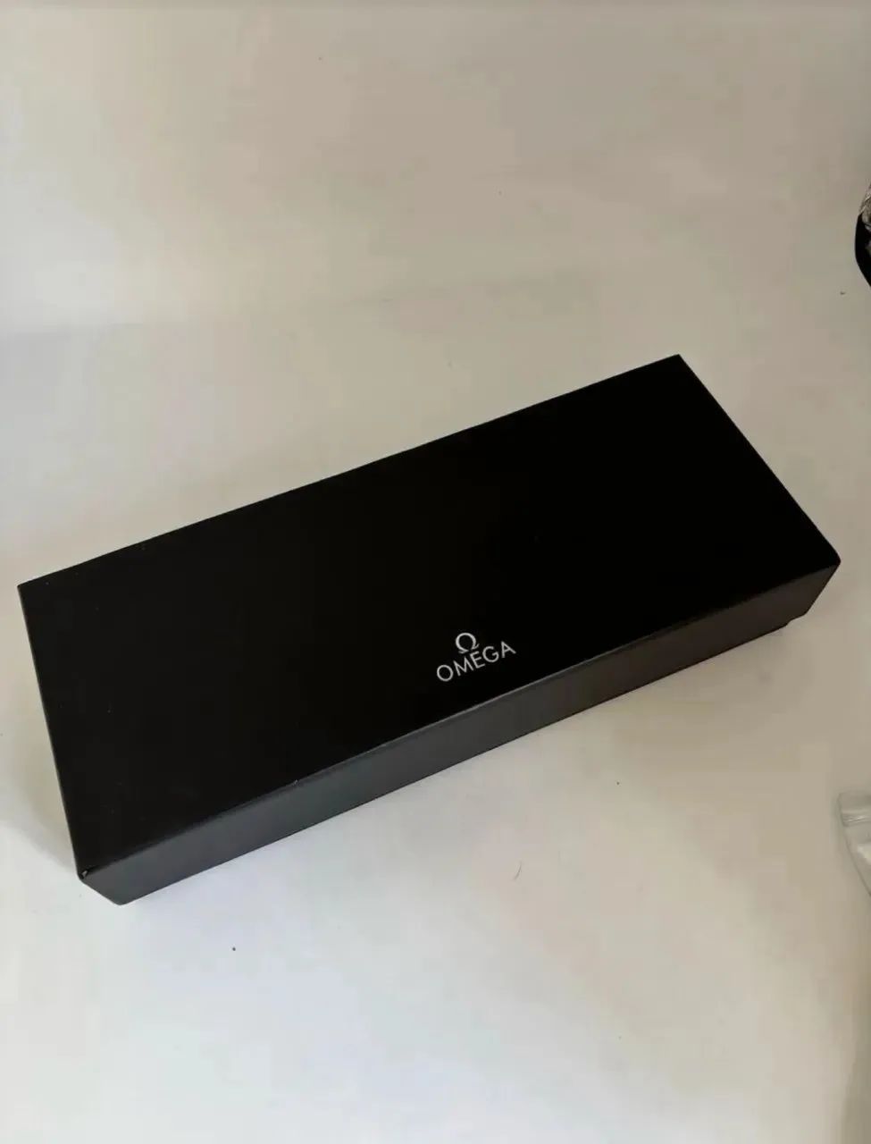Caixa Estojo Omega 007