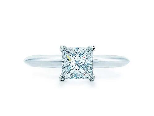 Anel Modelo Tiffany Princess Cut com embalagens - Foto 4