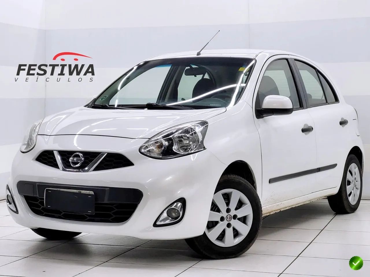 Nissan March 2015