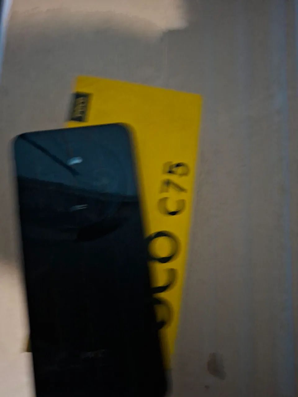 Poco c75 - Foto 2