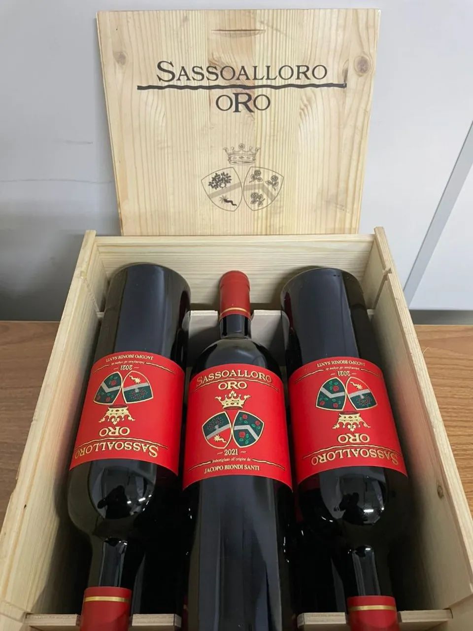 Vinho Sassoaloro oro 
